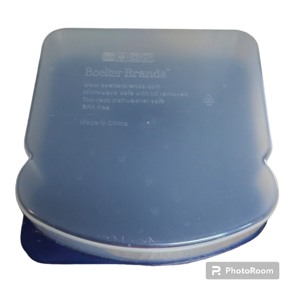 Milwaukee Brewers Sandwich Keeper Lunch Box Plastic Container